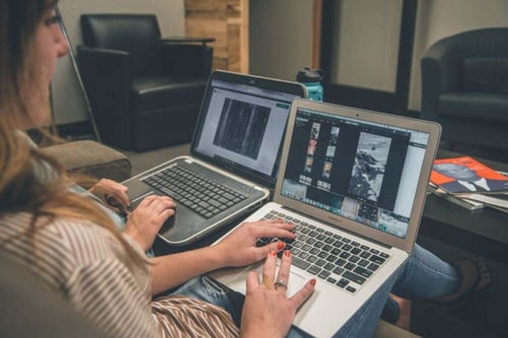 How Digital Marketing Outperforms Traditional Marketing