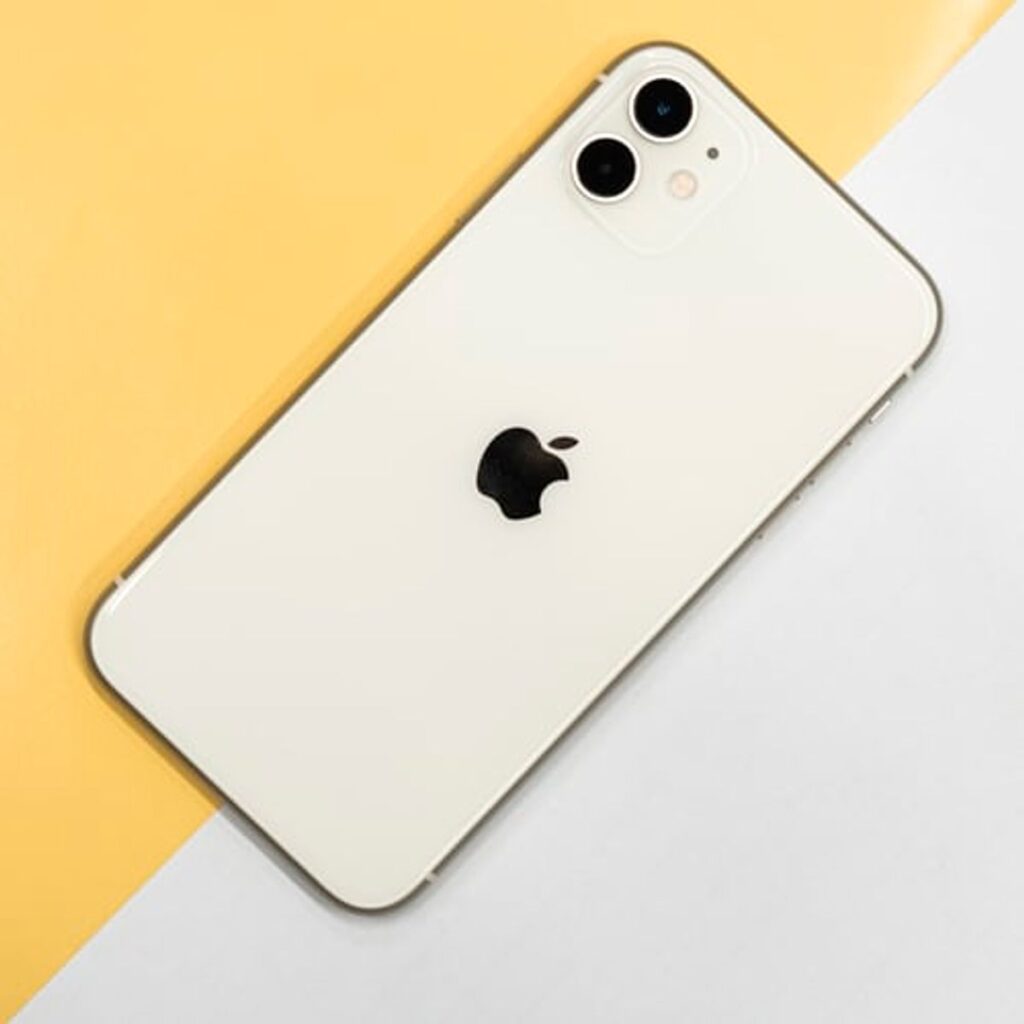 7 Easy Ways to Hire a Phone Hacker For iPhone Hacking in 2022