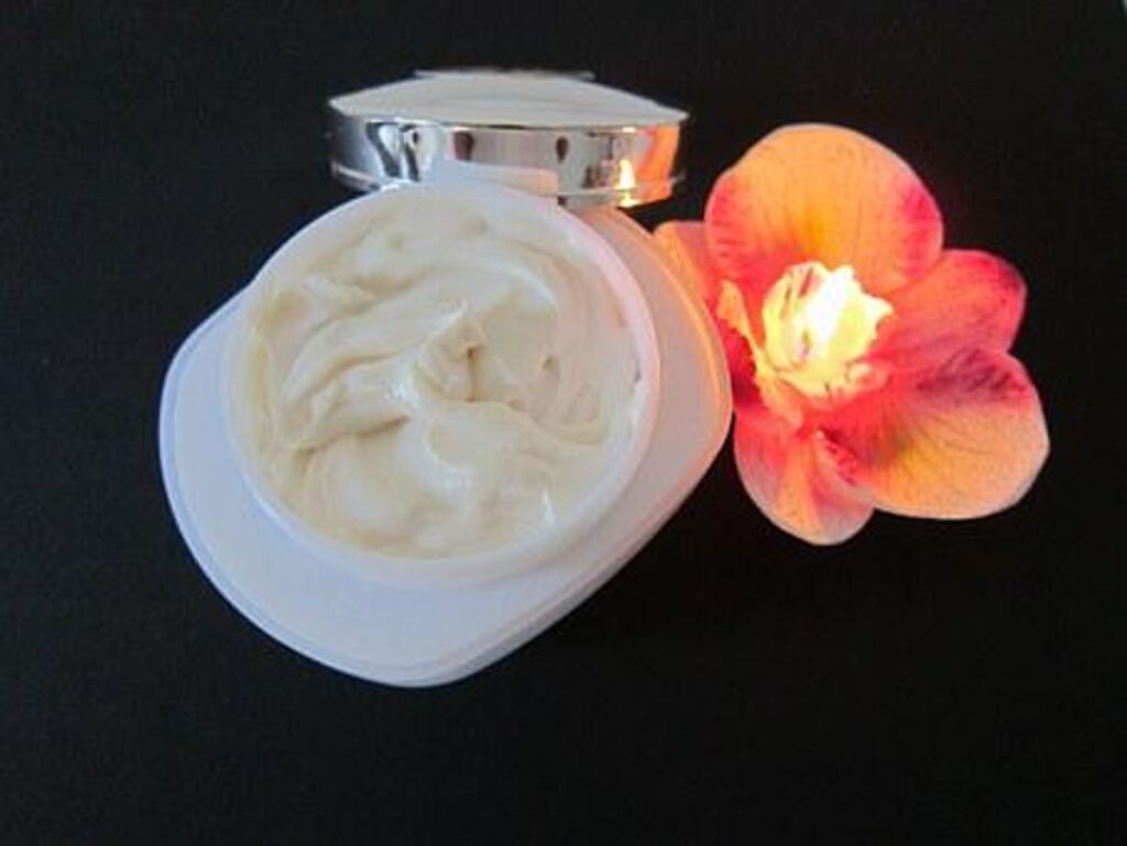 Benefits of Kiehl’s Facial Cream