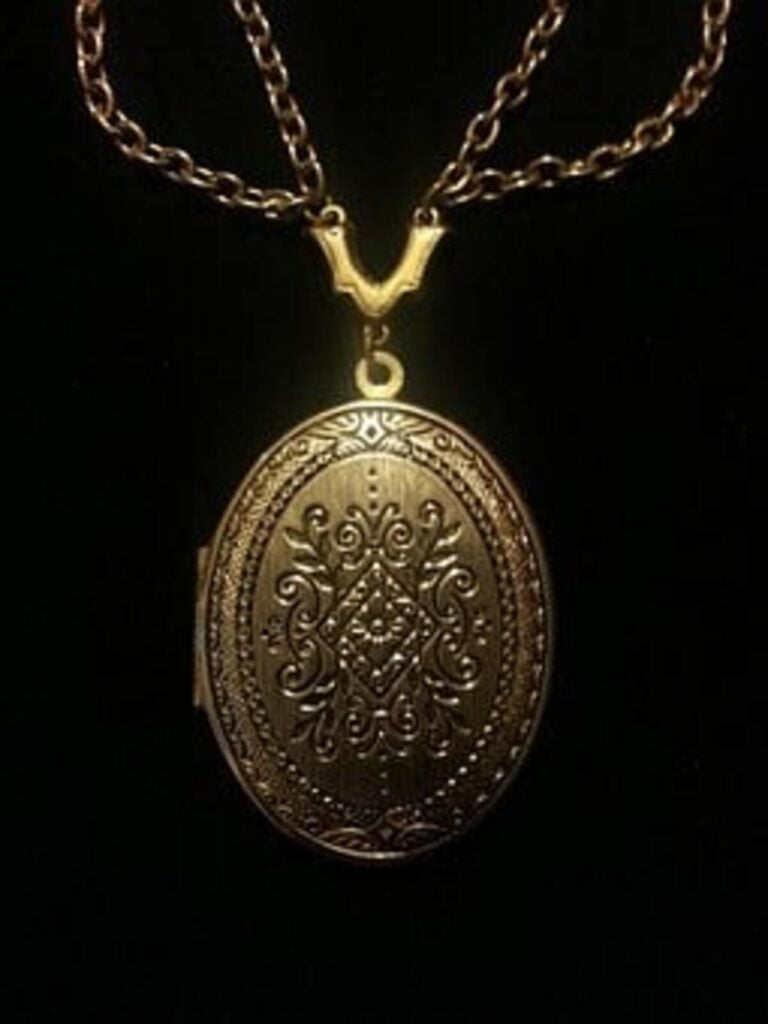 Myths about the taweez of sultan Murad the first