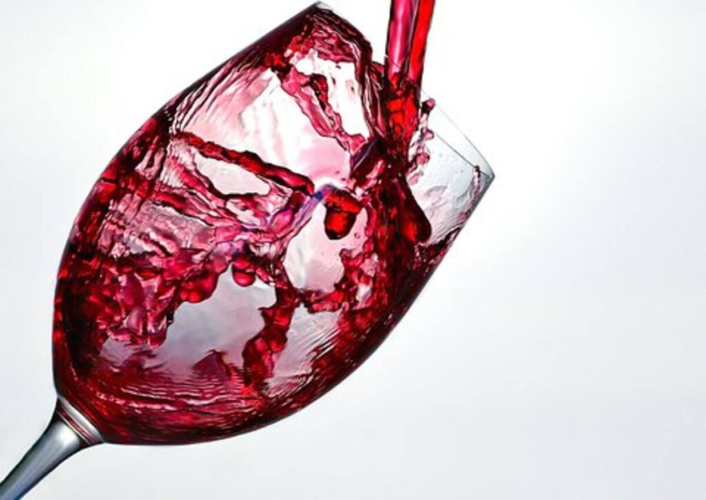 Using The Top 5 Wine Scores Sources To Purchase Wine On-line
