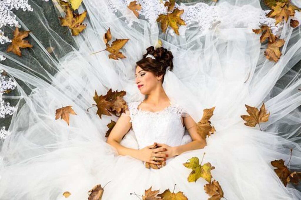 Want Clothes Evaluation – YouTuber Tina Yong Buys Six Marriage ceremony Clothes From Want