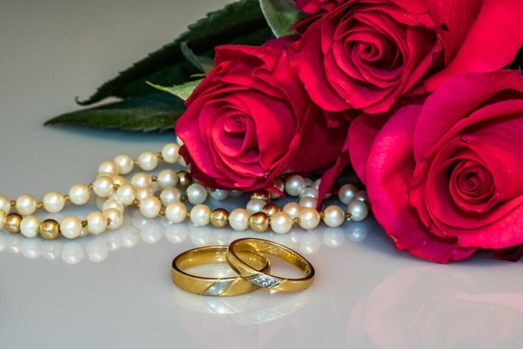 What is the Downside of Moissanite?