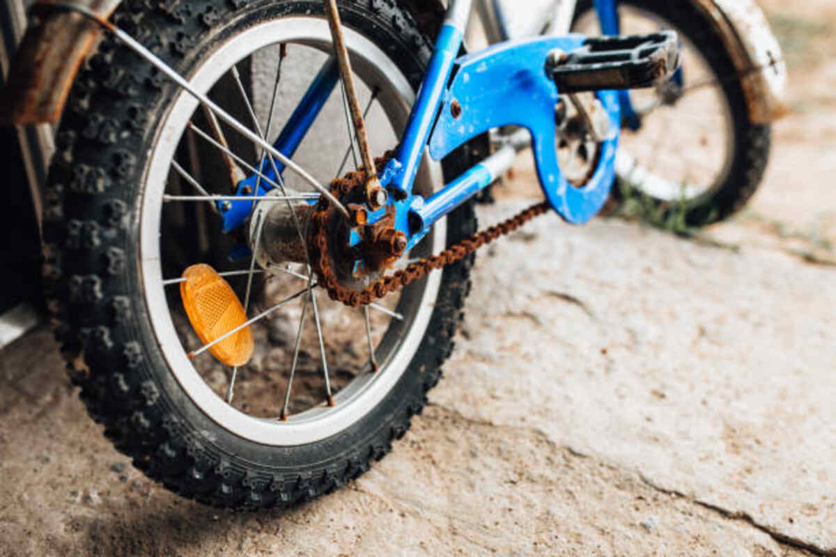 Dirt Bike Paddle Tire