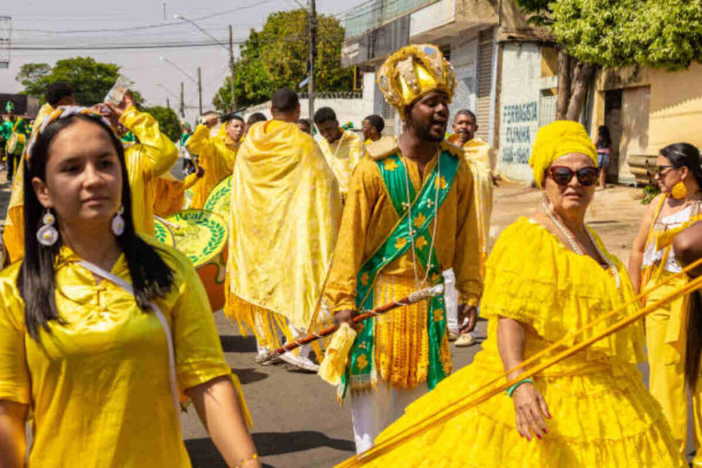 Yellow Colour Dress For Haldi Function