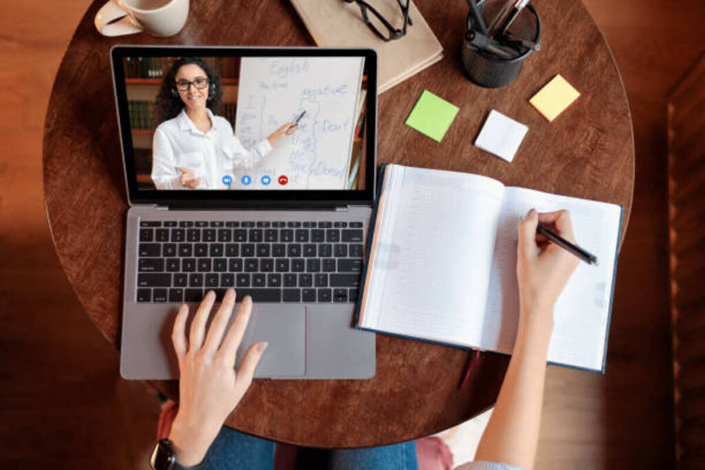 How to Choose Online English Class Groups