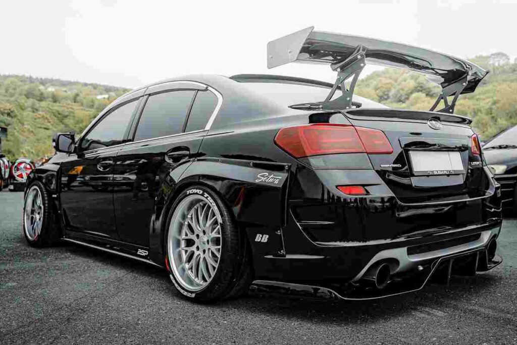 Common Auto Glass Issues and Solutions